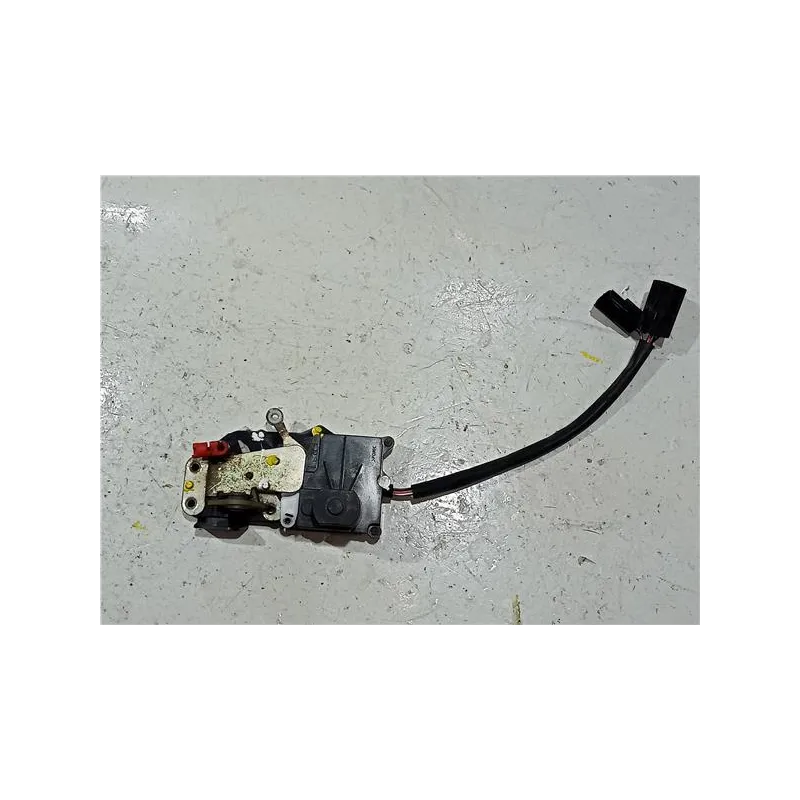 Recambio de cerradura puerta delantera izquierda para mg mg zr (2001) referencia OEM IAM LH2  