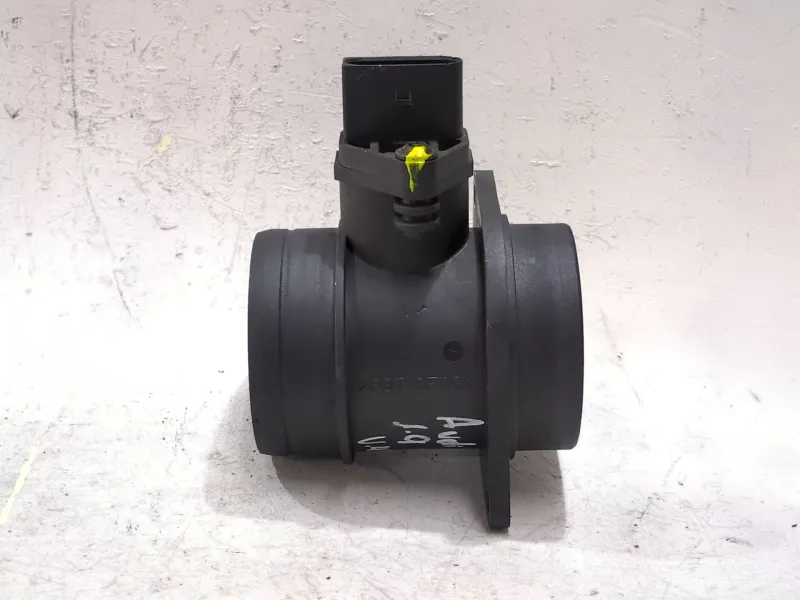 Recambio de caudalimetro para audi a3 (8p1) 1.9 tdi referencia OEM IAM 0281002531 038906461B  