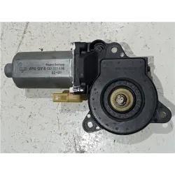 Recambio de motor elevalunas delantero izquierdo para ford fiesta (cbk)(2002) referencia OEM IAM 0130821938  