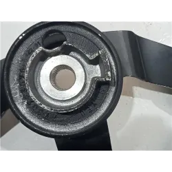 Recambio de volante para renault r 19 berl. con portón (b/c53)(1988) referencia OEM IAM 7700804379B  