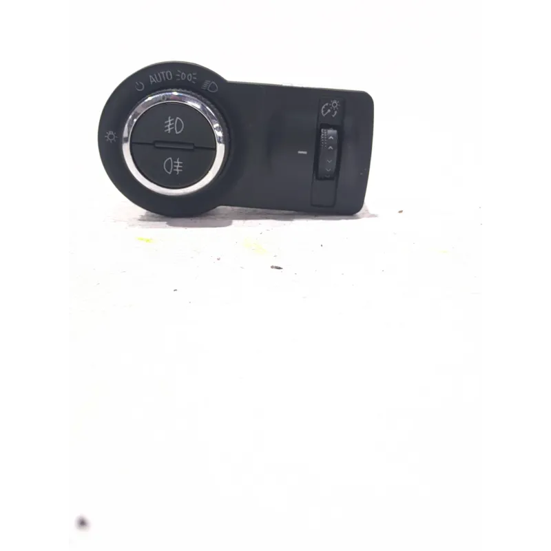 Recambio de mando luces para opel astra j gtc 2.0 cdti (08) referencia OEM IAM 13268707  