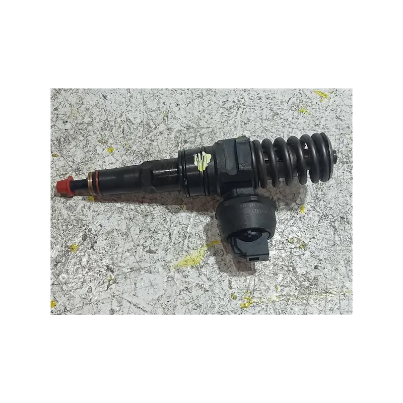 Recambio de inyector para seat ibiza (6l1)(04.2002) 1.9 tdi referencia OEM IAM 038130073AJ  