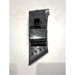 Recambio de mando elevalunas delantero izquierdo para opel astra j gtc 2.0 cdti (08) referencia OEM IAM 13305011  