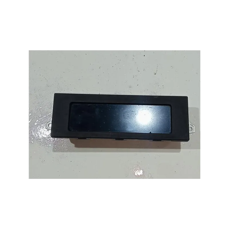 Recambio de navegador para citroën c3 attraction 16v referencia OEM IAM 96771584XT  