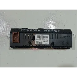 Recambio de navegador para citroën c3 attraction 16v referencia OEM IAM 96771584XT  