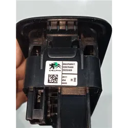 Recambio de botonera puerta delantera izquierda para citroën c3 attraction 16v referencia OEM IAM 96637530XT  