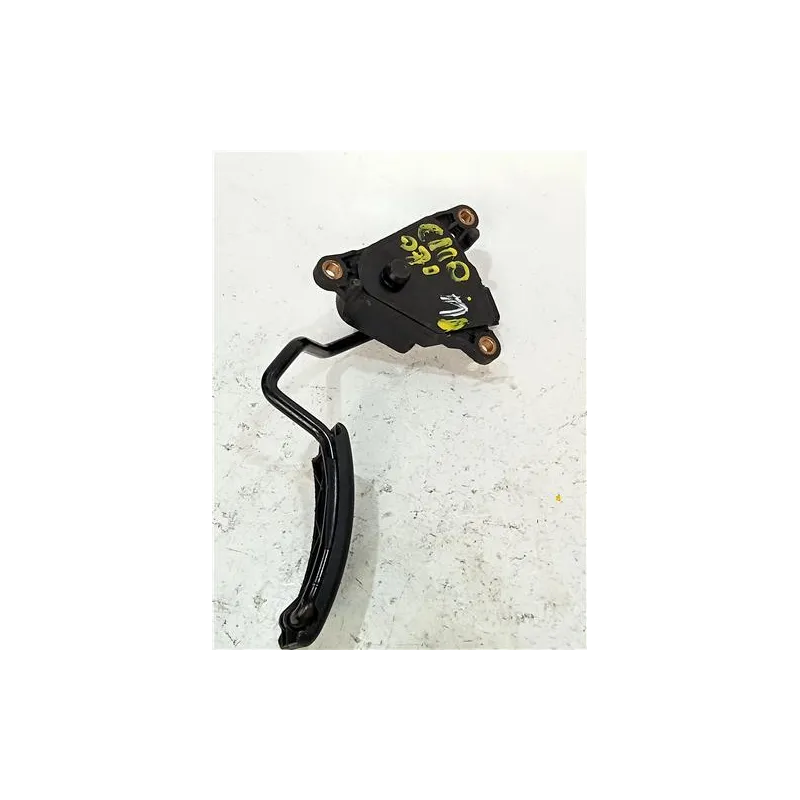 Recambio de potenciometro pedal gas para renault clio iii (2005) 1.1 75 cv referencia OEM IAM 8200297342A  