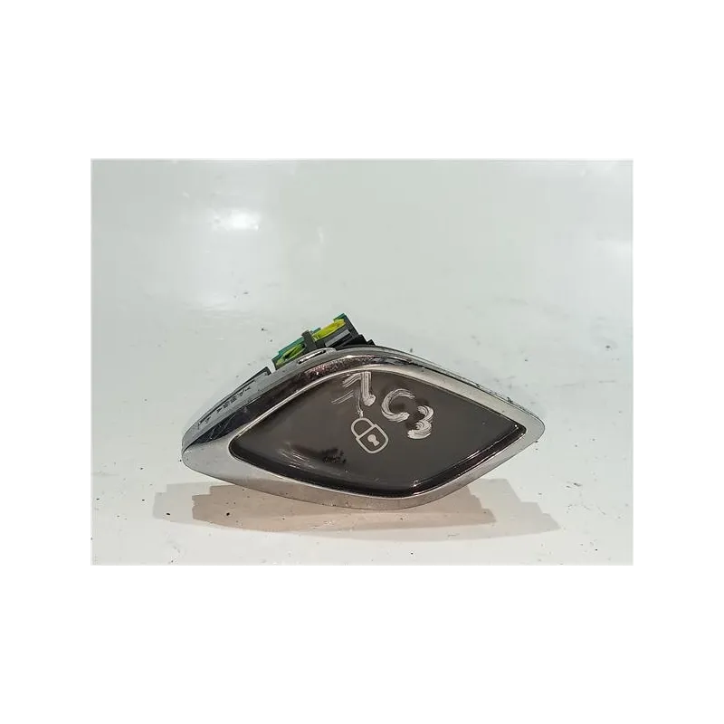 Recambio de interruptor cierre centralizado para citroën c3 attraction 16v referencia OEM IAM 96656596XU00 3385410102  