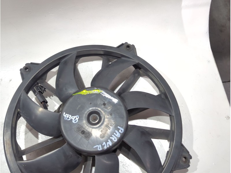 Recambio de electroventilador para peugeot partner furgoneta/monovolumen (5_, g_) 1.9 d referencia OEM IAM FC1049874716T  