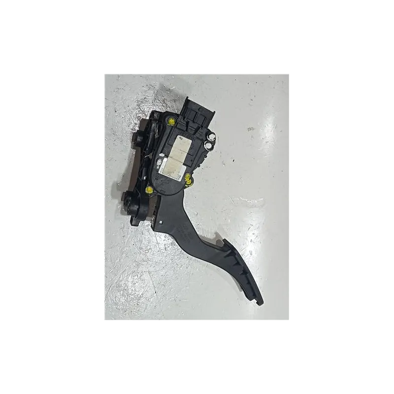 Recambio de potenciometro pedal gas para hyundai i30 (fd)(06.2007) 1.6 referencia OEM IAM 327002R300  