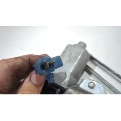Recambio de mecanismo elevalunas delantero izquierdo para daihatsu terios (j100)(19972006) 4wd referencia OEM IAM 8572087401  