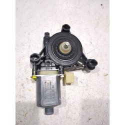 MOTOR ELEVALUNAS DELANTERO DERECHO 0130822716 