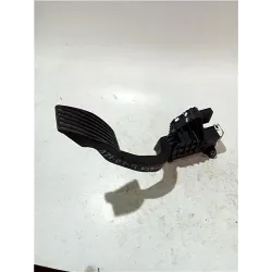Recambio de potenciometro pedal gas para opel corsa d (2006) 1.3 cdti referencia OEM IAM 13305804  