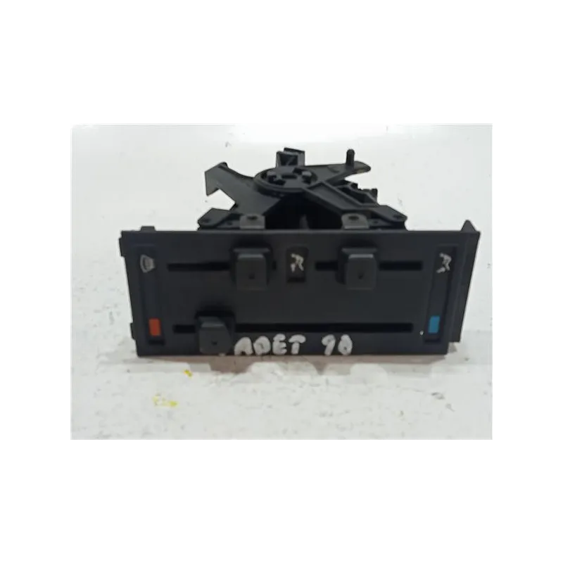 Recambio de mandos climatizador para opel kadett e (1984) s referencia OEM IAM 90181616  