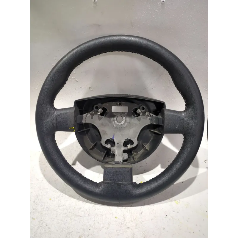 Recambio de volante para ford fiesta v van 1.4 tdci referencia OEM IAM   