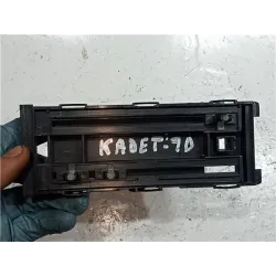 Recambio de mandos climatizador para opel kadett e (1984) s referencia OEM IAM 90181616  