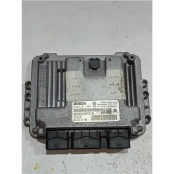 Recambio de centralita inyeccion para citroën c4 berlina (06.2004) 2.0 16v referencia OEM IAM 0281011863 EDC16C34  