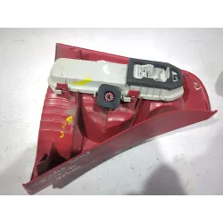 Recambio de piloto trasero derecho para renault clio ii (bb_, cb_) 1.5 dci referencia OEM IAM 8200071414  