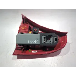 Recambio de piloto trasero izquierdo para renault clio ii (bb_, cb_) 1.5 dci referencia OEM IAM 8200071413  
