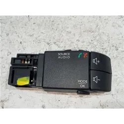 Recambio de mando multifuncion para renault clio iv (2012) 1.5 authentique [1,5 ltr. - 55 kw dci diesel fap] referencia OEM IAM 