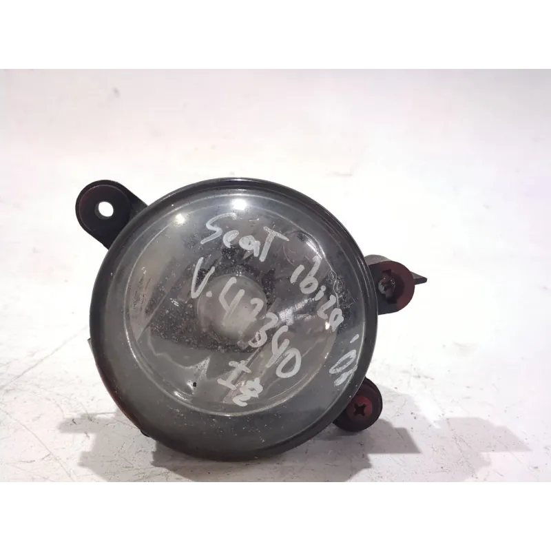 Recambio de faro antiniebla izquierdo para seat ibiza iii (6l1) 1.4 tdi referencia OEM IAM 6l0941699  