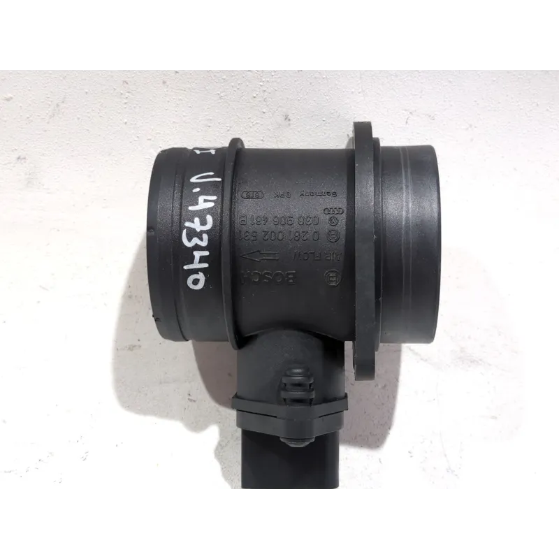 Recambio de caudalimetro para seat ibiza iii (6l1) 1.4 tdi referencia OEM IAM 038906461b  