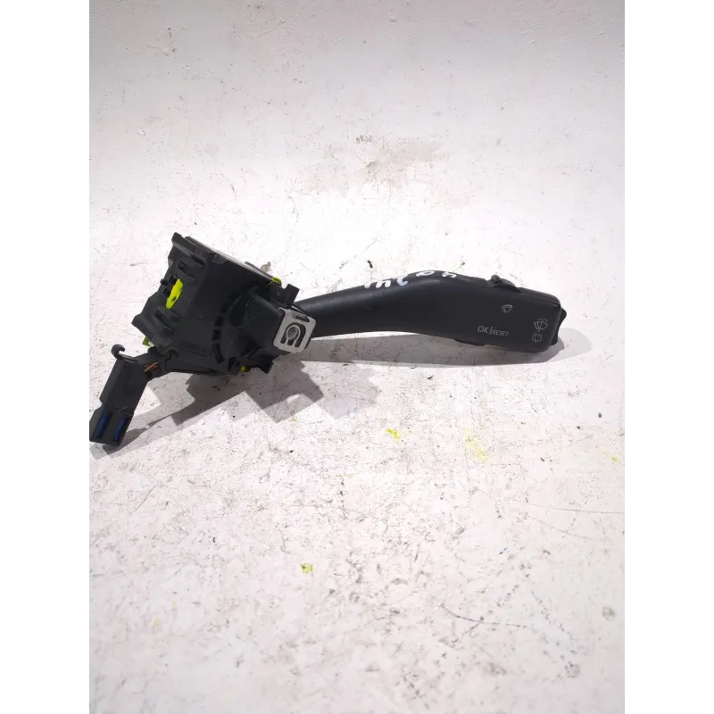 Recambio de mando limpiaparabrisas para audi a3 (8p1)(05.2003) 2.0 tdi 16v referencia OEM IAM 1K0953519A  