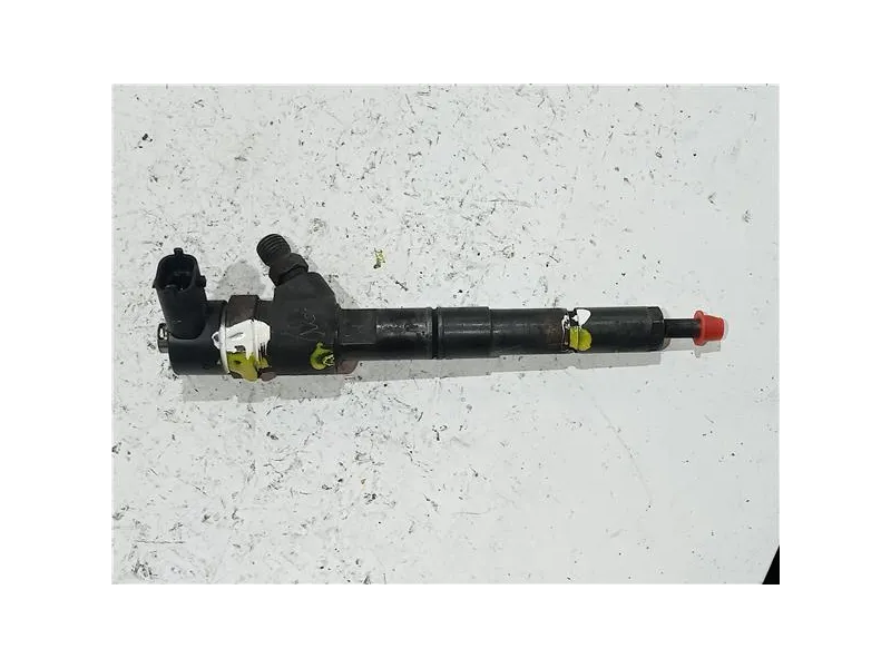 Recambio de inyector para opel astra h berlina (2004) 1.6 referencia OEM IAM 0445110159  