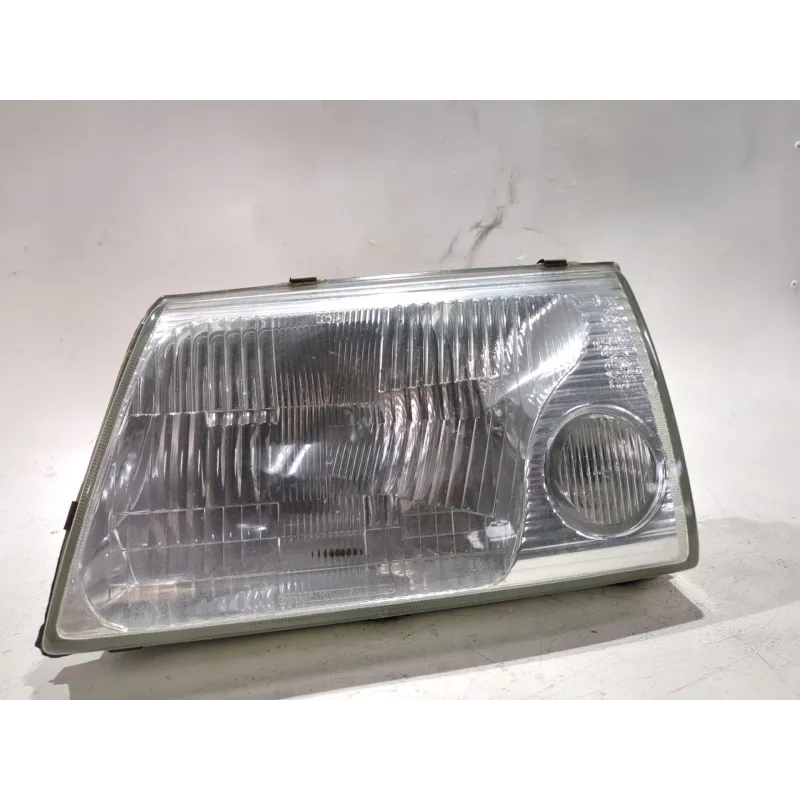 Recambio de faro delantero izquierdo para hyundai galloper ii (jk-01) 2.5 td intercooler referencia OEM IAM 1013195l  