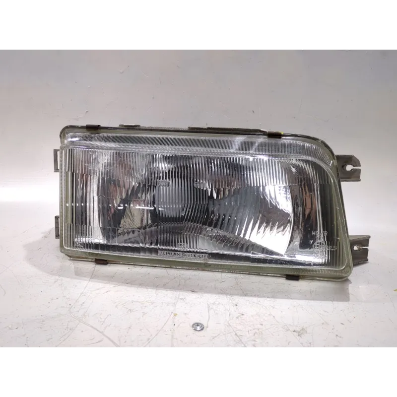 Recambio de faro delantero derecho para hyundai santamo 2.0 referencia OEM IAM 92102M2XXX  