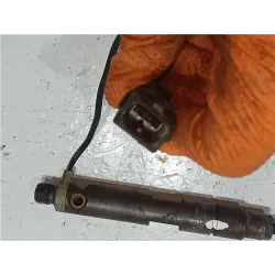 Recambio de inyector para seat ibiza (6k1)(08.1999) 1.4 referencia OEM IAM 028130201J  