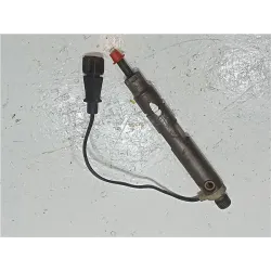 Recambio de inyector para seat ibiza (6k1)(08.1999) 1.4 referencia OEM IAM 028130201J  