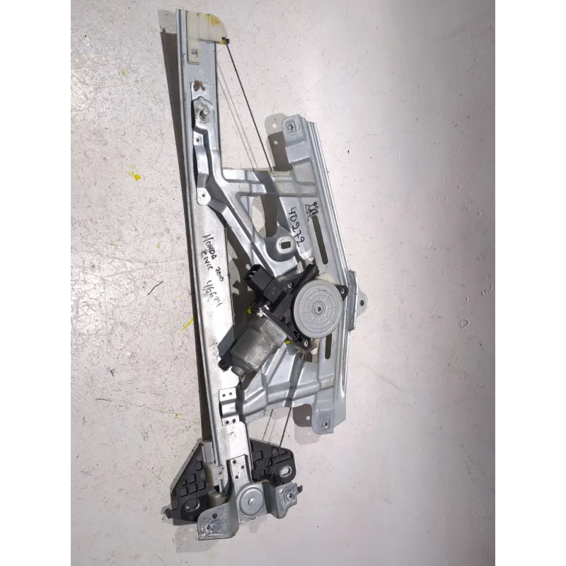 Recambio de elevalunas trasero derecho para honda civic viii hatchback (fn, fk) 1.4 (fk1, fn4) referencia OEM IAM   
