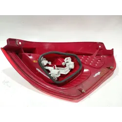 Recambio de piloto trasero izquierdo para ford fiesta vi 1.4 tdci referencia OEM IAM 8A6113405A  