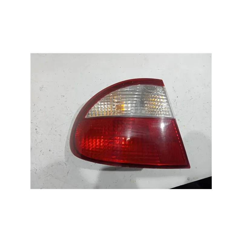 Recambio de piloto trasero izquierdo para daewoo lanos (1997) 1.6 16v referencia OEM IAM 2A01RS101  