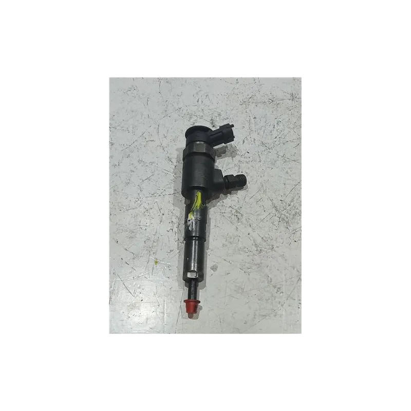Recambio de inyector para peugeot 206 (1998) 1.4 hdi eco 70 referencia OEM IAM 0445110135  