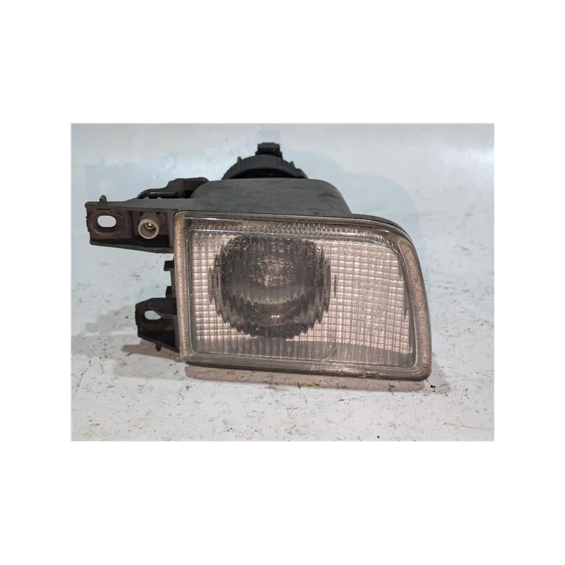 Recambio de faro antiniebla derecho para volkswagen golf iii (1h1)(11.1991) 1.9 tdi referencia OEM IAM 301139353  