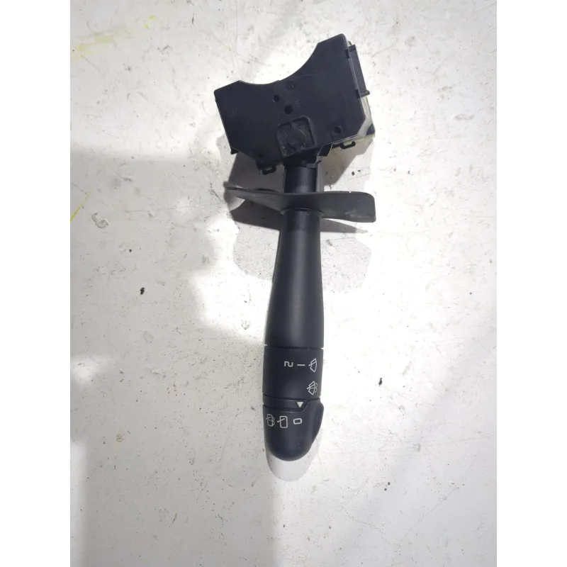 Recambio de mando limpiaparabrisas para renault clio ii (bb_, cb_) 1.5 dci referencia OEM IAM   