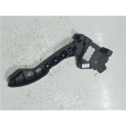 Recambio de potenciometro pedal gas para toyota auris (e15)(10.2006) 1.4 d-4d referencia OEM IAM 7811002011  