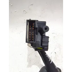 Recambio de mando limpiaparabrisas para kia carens iii monospace (un) 2.0 crdi 115 referencia OEM IAM 202004725  