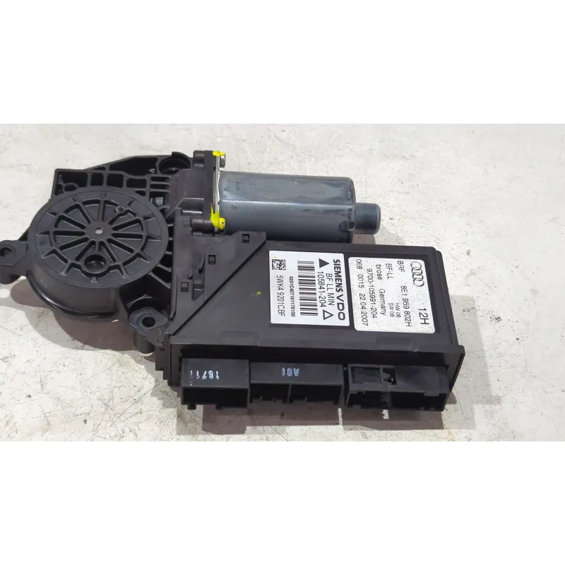 Recambio de motor elevalunas delantero derecho para audi a4 b8 (8k2) 2.0 tdi referencia OEM IAM 8e1959802h  