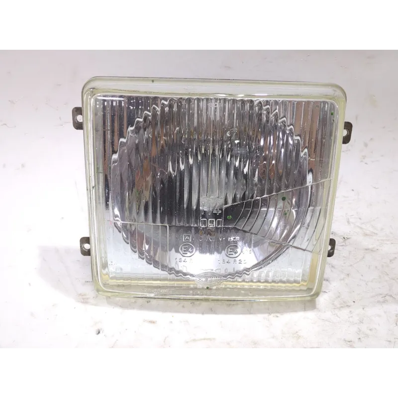 Recambio de faro delantero derecho para mercedes-benz mb 140 d 2.4 d referencia OEM IAM 201960228 A2810881  