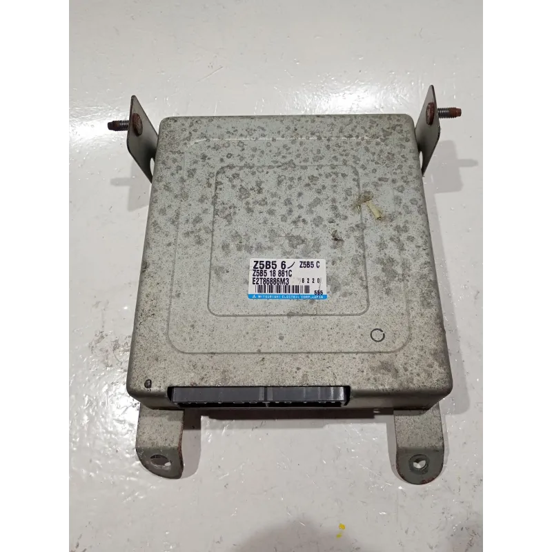Recambio de centralita inyeccion para mazda 323 c v (ba) 1.5 16v referencia OEM IAM Z5B56  