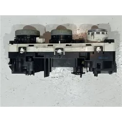 Recambio de mandos climatizador para mitsubishi colt berlina 5 (z30)(10.2008) referencia OEM IAM 69657032  