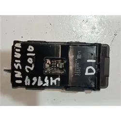 Recambio de botonera puerta delantera izquierda para opel insignia berlina (2008) 2.0 cdti referencia OEM IAM 13305012 GM1322222