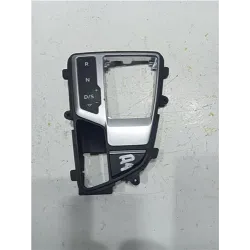 Recambio de embellecedor palanca cambio para audi a4 berlina (8w2)(08.2015) referencia OEM IAM 8W1713111C  