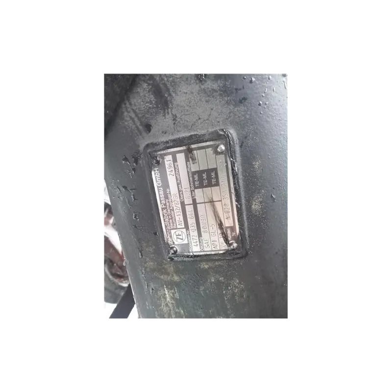 Recambio de eje trasero completo para mercedes-benz hte06 om906hla ii/1 referencia OEM IAM AV-132/87GR  