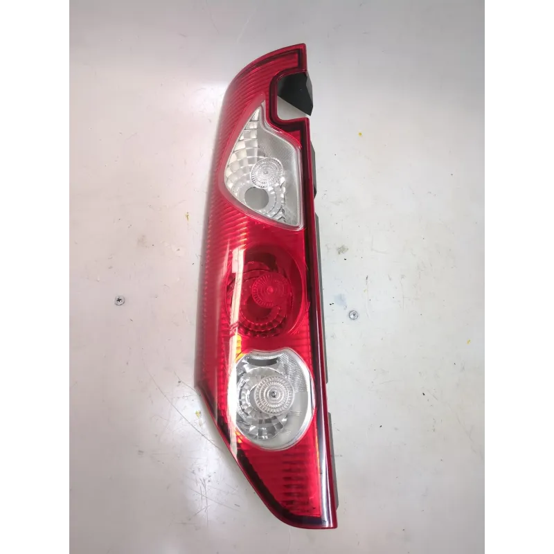 Recambio de piloto trasero izquierdo para renault kangoo (kc0/1_) 1.5 dci referencia OEM IAM 8200419949  