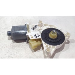 MOTOR ELEVALUNAS TRASERO DERECHO 0130822442 