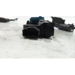 Recambio de motor apertura trampillas climatizador para seat leon (1p1) 1.6 tdi referencia OEM IAM 0132801343  
